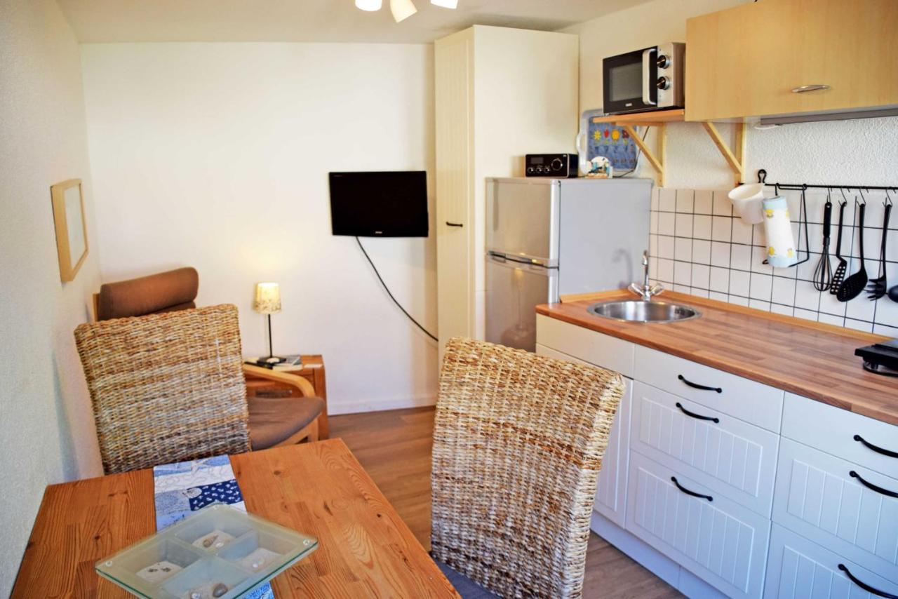 Ferienhaus Zum Hafen In Altefaehr 外观 照片