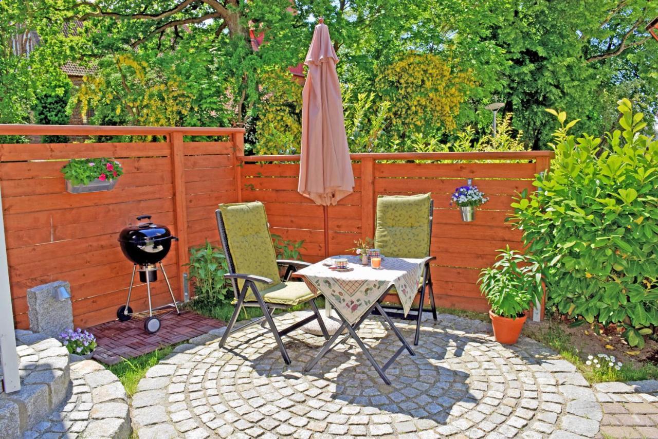 Ferienhaus Zum Hafen In Altefaehr 外观 照片