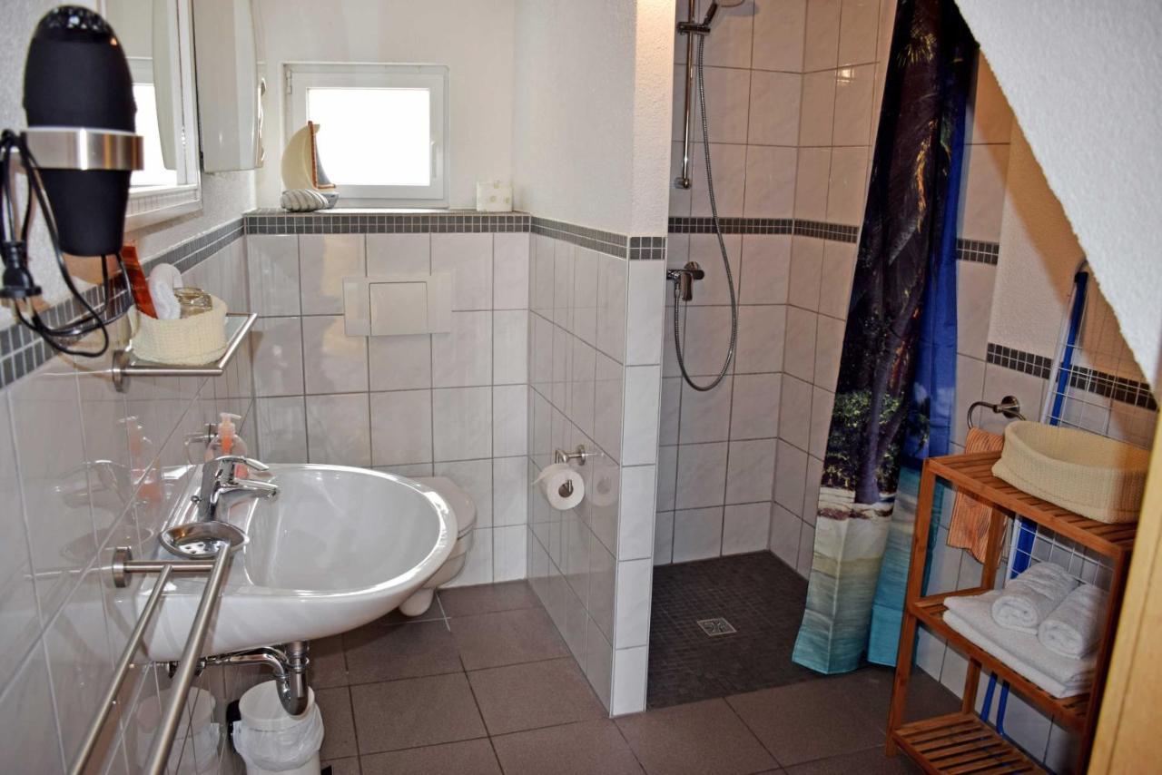 Ferienhaus Zum Hafen In Altefaehr 外观 照片
